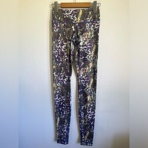 Lululemon Wunder Under Luxtreme Legging Pant - Floral Sport White Multi - US 2